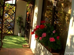 Aangekleed, Seksspeelgoed, Lesbisch, Likken, Panty, Kut duiken, Geschoren, Douche