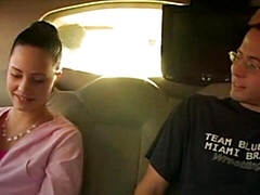 Amateur, Culo grande, Morena, Coche, Pajear, Tetas naturales, Adolescente, Tetas