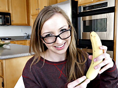 Cul, Brunette brune, Tir de sperme, Doigter, Seins naturels, Culottes ou slips, Actrice du porno, Pov