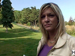 Leie, Milf, Im freien, Flotter dreier