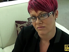 Sadomasochismus, Britisch, Aufs gesicht abspritzen, Handjob, Hd, Muschi, Strümpfe, Tätowierung