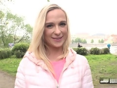 Blond, Europees, Hd, Masseren, Buiten, Openbaar, Tiener, Tieten likken