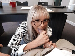 お尻, フェラチオ, 気狂い, フィストファック, オフィス, ハメ撮り, オッパイの, 濡れ