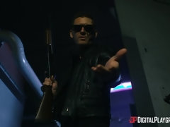 Lécher le cul, Sucer une bite, Queue, En levrette, Bâillonner, Chatte, Réalité, Cheveux courts