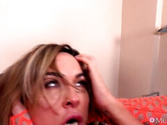 黒人, フェラチオ, イく瞬間, 顔射, 指いじり, なめる, オマンコ, 濡れ