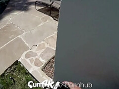 Grosser schwanz, Blondine, Blasen, Besamung, Hundestellung, Im freien, Muschi, Rasiert