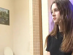 Cul, Sucer une bite, Frère, Brunette brune, Famille, Douche, Adolescente, Uniforme