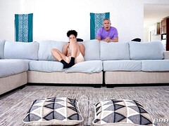 Essie Lee Beige Gamers BF Sneaks Slutty Tattooed Emo Pussy - reality hardcore