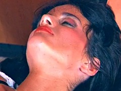 Enthousiasteling, Grote lul, Pijpbeurt, Sperma shot, Sperma in gezicht, Moeder die ik wil neuken, Stiefmoeder, Oud