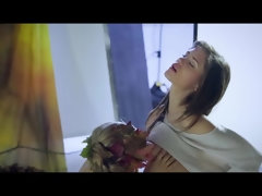 69 negenenzestig, Blond, Vingeren, Lesbisch, Tepels, Kut duiken, Zuigen, String