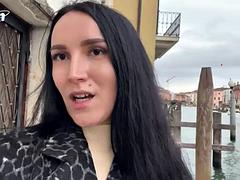 Leie, Grosse titten, Blasen, Spermaladung, Italienisch, Leder, Öffentlich, Russisch