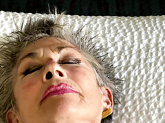 Britannique, Femelle, Hd, Hôtel, Masturbation, Mature, Mère que j'aimerais baiser, Chatte