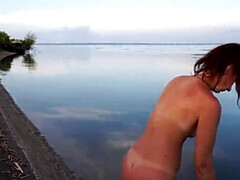 素人, エロ熟女, Hd, 淫乱熟女, 母, アウトドア, ロシア人, ストリップ