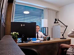 Lieveling, Mooi, Bedriegen, Europees, Hardcore, Kantoor, Realiteit, Tieten likken