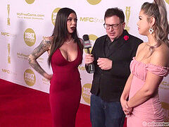 Reusachtig, Feest, Roodharige vrouw, Tieten likken