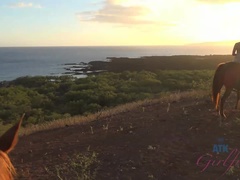 Cul, Brunette brune, Grossier, Masturbation, Piercing, Pov, Chatte, Rasée