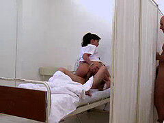 アナル, フェラチオ, 医者, 人形, ダブル開発, 三人