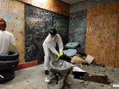 Gros cul, Collège université, Gorge profonde, 2 femmes 1 homme, Branlette thaïlandaise, Monstre, Public, Plan cul à trois