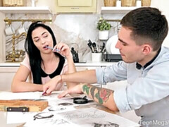 Anal, Gros cul, Grosse bite, Gros seins, Brunette brune, En levrette, Maigrichonne, Adolescente