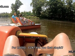 デカパイ, 巨乳な, ぽちゃ, レズビアン, 淫乱熟女, お金, アウトドア, オッパイの