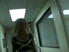 Grote mammen, Blond, Sperma shot, Lul, Hakken, Moeder die ik wil neuken, Klein, Tatoeage