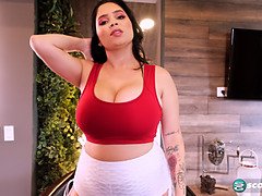 Gros seins, Brunette brune, Hd, Fille latino, Masturbation, Solo, Suçant