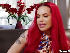 Cunnilingus, Anal, Tetas grandes, Rubia, Morena, Rostro sentado, Afeitado, Transexual