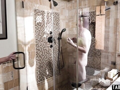 Pijpbeurt, Bruinharig, Diep in de keel, Lul, Gezin, Rijpe lesbienne, Moeder, Taboe