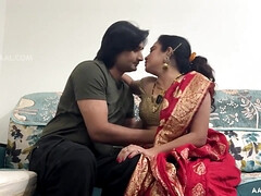 Bhabhi Maal Uncut (2024) ShowX Hindi Hot Short Film - Indian