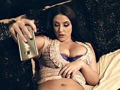 Sucer une bite, Tir de sperme, En levrette