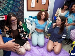 Dare Dorm - Dormitory Delights 1 - Hazel Moore