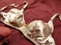 5x cum on plain but cute little bra
