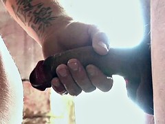 Noire, Blonde, Noir ébène, Homosexuelle