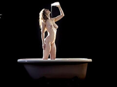 Bad, Blondine, Milch, Nackt, Rasiert, Solo, Jungendliche (18+), Nass