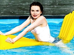 18 jaar, Kont, Masturbatie, Natuurlijke tieten, Alleen, Strippen, Tiener, Tieten likken