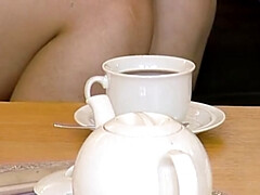 Enthousiasteling, Pijpbeurt, Vingeren, Volledige film, Duits, Hd, Reusachtig, Rijpe lesbienne