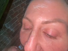 素人, デカチン, フェラチオ, イギリス人, お婆さん, 異人種間, 公共, フェラする