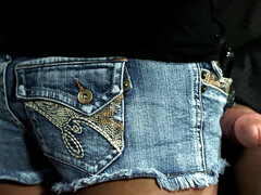 Sucer une bite, Attrapée, Queue, Fille latino, Léchez, Seins naturels, Piercing, Nénés