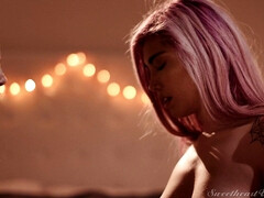 Поза 69, Спальня, Большие сиськи, Эротика, Поцелуи, Лесбиянка, Натуральные сиськи, Киски