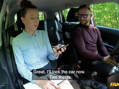 Жопа, Красотки, Глубокая глотка, Пальцем, Поцелуи, Лизание, Наездница, Студентка