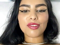 Leie, Grosser arsch, Grosse titten, Braunhaarige, Handjob, Hardcore, Milf, Titten