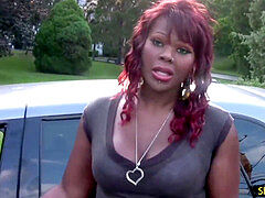 Culo grande, Coche, Al aire libre, Transexual