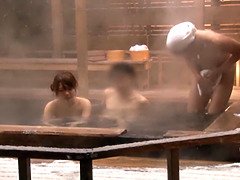 Brunette brune, Femme couguar, Cocu, Japonaise, Orgasme, Belle mère, Mouillée, Épouse