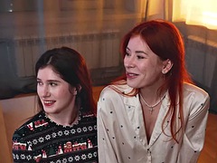 Leie, Grosser schwanz, Blasen, Spermaladung, Rotschopf, Russisch, Jungendliche (18+), Flotter dreier