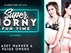 Blonde, Embrassement, Lesbienne, Léchez, Masturbation, Dénudage, Adolescente, Nénés