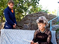 デカチン, お婆さん, 手コキする, 熟年, アウトドア, ポルノスター, ストッキング, タトゥー