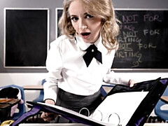 Grote lul, Pijpbeurt, Natuurlijke tieten, Schoolmeisje, Mager, Tiener, Tieten likken