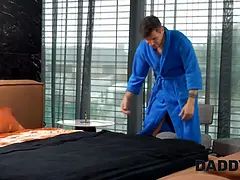 Bedriegen, Tsjechisch, Hd, Geschoren, Tatoeage, Tiener, Strak, Tieten likken