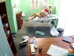 Leie, Arschlecken, Tussi, Blondine, Blasen, Lecken, Büro, Dürr
