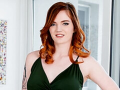 Anal, Culo grande, Verga grande, Tetas grandes, Flexible, Madres para coger, Pelirrojo, Tatuaje